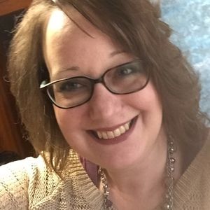 Meet your Posher, Chrissy